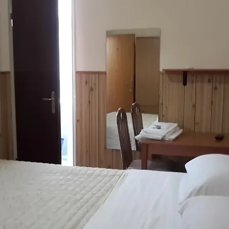 Lido 7 Nani Gæstehus Mascali