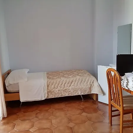 Lido 7 Nani Mascali